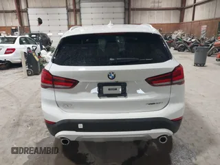 2021 BMW X1 xDrive28i with VIN WBXJG9C04M5T82884, listed as a IAAI auction lot 42242890 with 24,647 mi miles and . Bid and sale history available at DreamBid. Image 16.