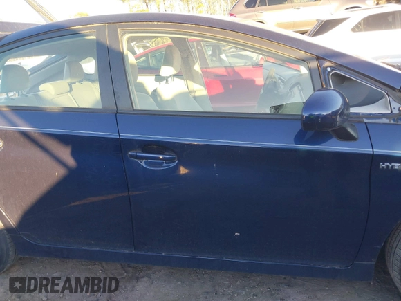 2015 Toyota Prius Four with VIN JTDKN3DU5F1916703, listed as a IAAI auction lot 41370082 with 73,407 mi miles. Bid and sale history available at carsss.com. Image 14.