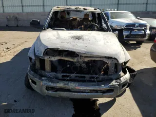 2011 Ram 2500 SLT with VIN 3D7TT2CT2BG509985, listed as a Copart auction lot 44637205 with 0 mi miles and Salvage Title. Bid and sale history available at carsss.com. Image 5.