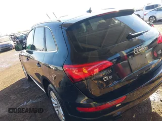 2014 Audi Q5 Premium Plus with VIN WA1LFBFP2EA074446, listed as a IAAI auction lot 41841181 with 157,810 mi miles. Bid and sale history available at carsss.com. Image 3.