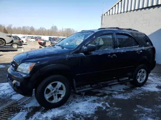 2004 Kia Sorento LX with VIN KNDJC733X45286345, listed as a Copart auction lot 89103015 with 69,401 mi miles and Salvage Title. Bid and sale history available at carsss.com. Image 1.