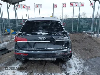 2021 Audi Q5 Premium with VIN WA1AAAFY4M2003069, listed as a IAAI auction lot 41374475 with 1 mi miles. Bid and sale history available at carsss.com. Image 16.