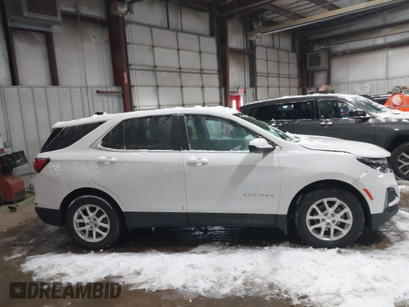 2024 Chevrolet Equinox LT with VIN 3GNAXUEGXRS152409, listed as a IAAI auction lot 41630575 with 4,853 mi miles. Bid and sale history available at carsss.com. Image 13.
