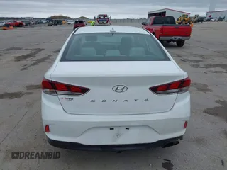2018 Hyundai Sonata Limited with VIN 5NPE34AF2JH636995, listed as a IAAI auction lot 42105350 with 105,279 mi miles. Bid and sale history available at carsss.com. Image 16.