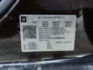2018 Chevrolet Silverado 1500 LT with VIN 1GCVKREC1JZ292441, listed as a IAAI auction lot 41074213 with 146,607 mi miles. Bid and sale history available at carsss.com. Image 9.