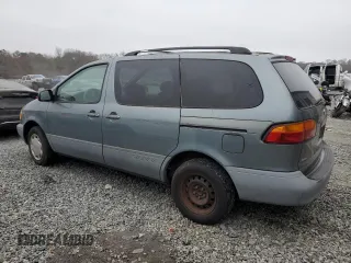 1999 Toyota Sienna LE with VIN 4T3ZF13C6XU150735, listed as a Copart auction lot 44652605 with 120,284 mi miles and Clean Title. Bid and sale history available at carsss.com. Image 2.
