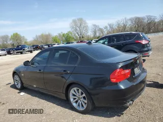 2011 BMW 3 Series 328i xDrive z VIN WBAPK5G57BNN30721, wystawiony jako Copart lot #54138535 z przebiegiem 145 049 mil mil oraz Szkody całkowita. Historia ofert i sprzedaży dostępna na DreamBid. Obrazek 2.