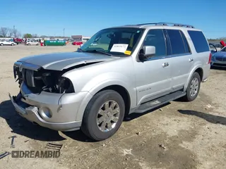 2004 Lincoln Navigator Luxury z VIN 5LMFU27R34LJ05952, wystawiony jako IAAI lot #41853172 z przebiegiem 268 889 mil mil oraz . Historia ofert i sprzedaży dostępna na DreamBid. Obrazek 18.