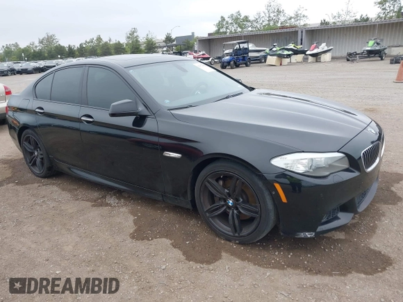 2011 BMW 5 Series 535i z VIN WBAFR7C51BC806377, wystawiony jako IAAI lot #42374852 z przebiegiem 142 324 mil mil oraz . Historia ofert i sprzedaży dostępna na DreamBid. Obrazek 1.