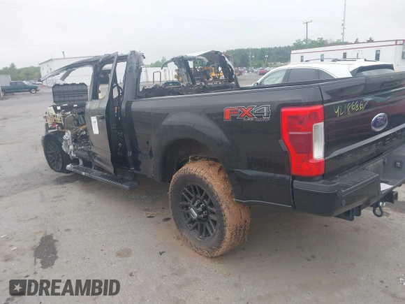 2019 Ford F-250 XL with VIN 1FT7W2BT1KEG69240, listed as a IAAI auction lot 42186867 with Not provided miles and . Bid and sale history available at DreamBid. Image 3.