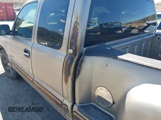 2001 Chevrolet Silverado 1500 LS with VIN 2GCEC19V311267026, listed as a IAAI auction lot 41381574 with Not Provided miles and . Bid and sale history available at DreamBid. Image 12.