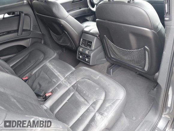 2014 Audi Q7 3.0T S line Prestige with VIN WA1DGAFEXED003259, listed as a IAAI auction lot 41624351 with 104,938 mi miles. Bid and sale history available at carsss.com. Image 8.