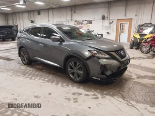 2019 Nissan Murano S with VIN 5N1AZ2MSXKN120195, listed as a IAAI auction lot 41031397 with 61,161 mi miles. Bid and sale history available at carsss.com. Image 1.