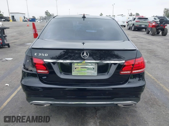 2014 Mercedes-Benz E 350 Sport with VIN WDDHF5KB3EA836535, listed as a IAAI auction lot 42087698 with 98,305 mi miles and . Bid and sale history available at DreamBid. Image 16.