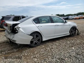 2017 Honda Accord Touring with VIN 1HGCR3F97HA042408, listed as a Copart auction lot 61937785 with 115,259 mi miles and Salvage title. Bid and sale history available at DreamBid. Image 3.
