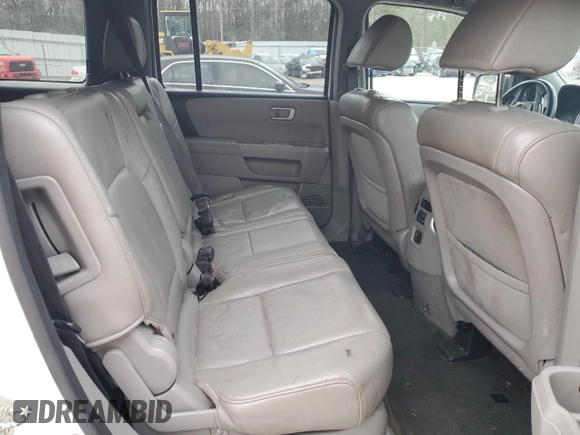 2015 Honda Pilot EX-L z VIN 5FNYF4H72FB051438, wystawiony jako Copart lot #42916795 z przebiegiem 202 997 mil mil oraz Szkoda całkowita • Salvage title. Historia ofert i sprzedaży dostępna na DreamBid. Obrazek 11.