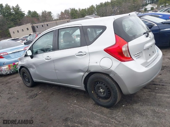 2015 Nissan Versa Note SV with VIN 3N1CE2CP8FL402334, listed as a IAAI auction lot 41998545 with 111,604 mi miles. Bid and sale history available at carsss.com. Image 14.