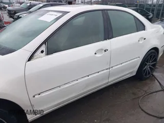 2007 Acura RL Technology with VIN JH4KB16647C004726, listed as a IAAI auction lot 41440758 with 170,879 mi miles and . Bid and sale history available at DreamBid. Image 18.