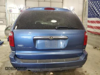 2007 Chrysler Town & Country LWB Limited with VIN 2A4GP64L07R137192, listed as a Copart auction lot 70571224 with 239,297 mi miles and Non Repairable. Bid and sale history available at carsss.com. Image 6.