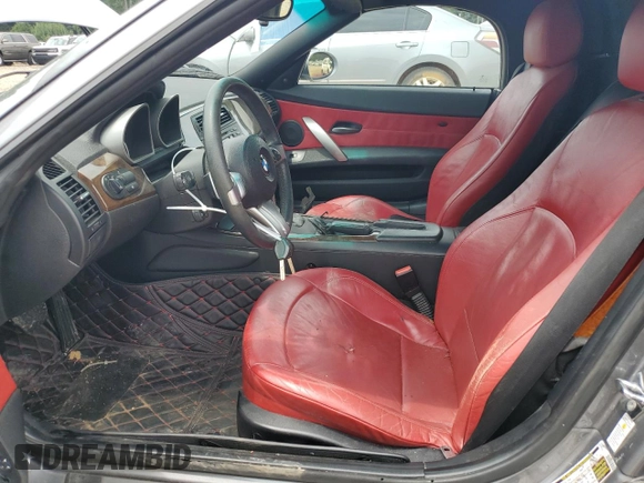 2008 BMW Z4 3.0si with VIN 4USBU53588LX04307, listed as a Copart auction lot 63514304 with 89,345 mi miles and Salvage Title. Bid and sale history available at carsss.com. Image 7.