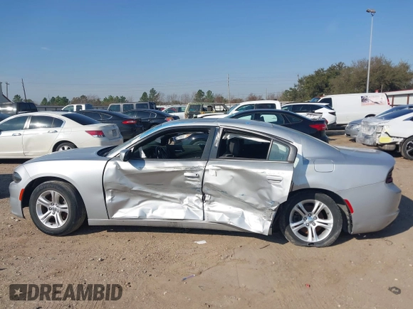2020 Dodge Charger SXT z VIN 2C3CDXBG6LH140109, wystawiony jako IAAI lot #41500725 z przebiegiem 115 572 mil mil oraz . Historia ofert i sprzedaży dostępna na DreamBid. Obrazek 14.