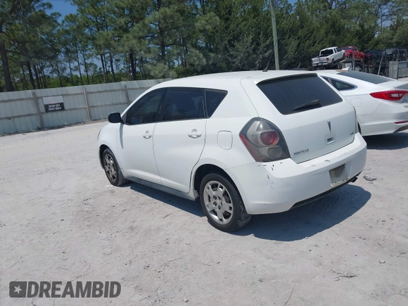 2010 Pontiac Vibe w/1SB with VIN 5Y2SP6E05AZ419359, listed as a IAAI auction lot 42069513 with 223,817 mi miles. Bid and sale history available at carsss.com. Image 3.