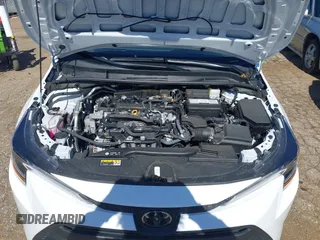 2025 Toyota Corolla LE z VIN 5YFB4MDEXSP259601, wystawiony jako IAAI lot #42313569 z przebiegiem 9255 mil mil oraz . Historia ofert i sprzedaży dostępna na DreamBid. Obrazek 10.