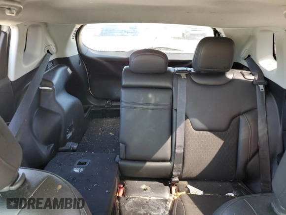 2017 Jeep Compass Latitude with VIN 3C4NJDBB1HT646414, listed as a Copart auction lot 53825075 with 81,593 mi miles and Salvage Title. Bid and sale history available at carsss.com. Image 10.