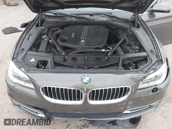 2014 BMW 5 Series 535d with VIN WBAXA5C58ED689864, listed as a IAAI auction lot 40983130 with 139,104 mi miles and . Bid and sale history available at carsss.com. Image 10.