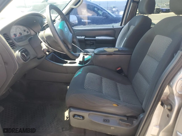 2004 Ford Explorer Sport Trac XLS with VIN 1FMZU67K34UB93390, listed as a Copart auction lot 53912075 with 220,520 mi miles and Salvage Title. Bid and sale history available at carsss.com. Image 7.