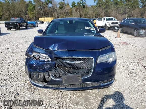 2015 Chrysler 300 Limited with VIN 2C3CCAAG9FH766212, listed as a Copart auction lot 87322154 with 104,265 mi miles and Clean Title. Bid and sale history available at carsss.com. Image 5.