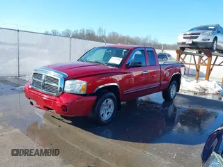 2006 Dodge Dakota SLT with VIN 1D7HE42K26S632608, listed as a IAAI auction lot 41422286 with 81,669 mi miles and . Bid and sale history available at carsss.com. Image 2.