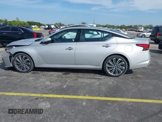 2023 Nissan Altima SL with VIN 1N4BL4EV6PN413992, listed as a IAAI auction lot 41644642 with 40,974 mi miles and . Bid and sale history available at DreamBid. Image 14.