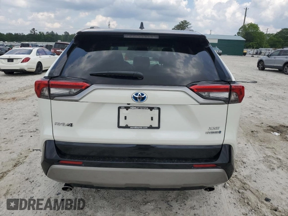 2022 Toyota RAV4 Hybrid XSE с VIN 2T3E6RFVXNW030847, выставлен на аукционе Copart как лот 57119115 с пробегом 64 757 миль миль и Списание • Salvage title. История ставок и продаж доступна на DreamBid. Изображение 6.
