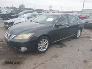 2011 Lexus ES with VIN JTHBK1EG4B2428612, listed as a IAAI auction lot 41950190 with 183,736 mi miles. Bid and sale history available at carsss.com. Image 20.