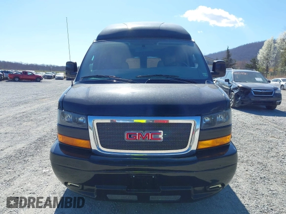 2018 GMC Savana Cargo Van with VIN 1GTW7BFG5J1160683, listed as a IAAI auction lot 41822345 with 81,359 mi miles. Bid and sale history available at carsss.com. Image 12.