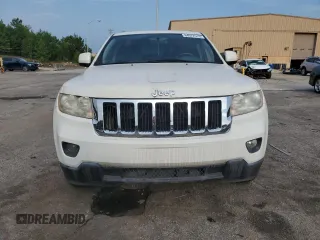 2011 Jeep Grand Cherokee Laredo with VIN 1J4RR4GG2BC581987, listed as a Copart auction lot 64072515 with 213,607 mi miles and Clean title. Bid and sale history available at DreamBid. Image 5.