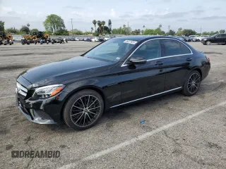 2019 Mercedes-Benz C 300 z VIN 55SWF8DB0KU317895, wystawiony jako Copart lot #59327855 z przebiegiem 47 455 mil mil oraz Szkoda całkowita • Salvage title. Historia ofert i sprzedaży dostępna na DreamBid. Obrazek 1.