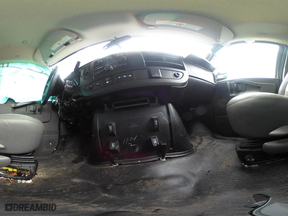 2019 GMC Savana Cargo Van with VIN 1GTW7AFG0K1187642, listed as a IAAI auction lot 41505063 with 103,846 mi miles. Bid and sale history available at carsss.com. Image 18.