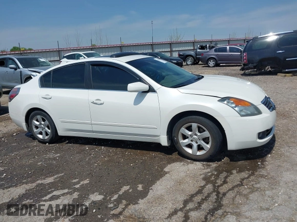 2009 Nissan Altima 2.5 S with VIN 1N4AL21E89N561120, listed as a IAAI auction lot 42020054 with 220,237 mi miles. Bid and sale history available at carsss.com. Image 13.
