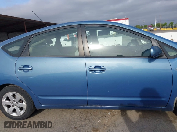 2007 Toyota Prius with VIN JTDKB20U777643822, listed as a IAAI auction lot 42117612 with 202,704 mi miles and . Bid and sale history available at carsss.com. Image 13.
