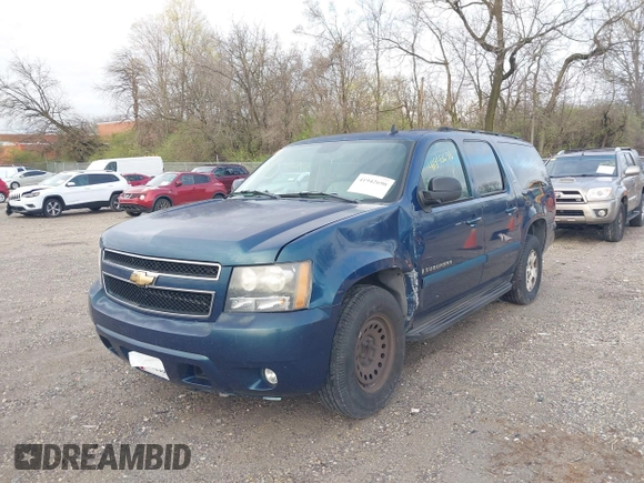 2007 Chevrolet Suburban LS with VIN 1GNFC16J47R207494, listed as a IAAI auction lot 41942690 with Not provided miles and . Bid and sale history available at DreamBid. Image 2.