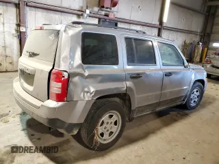 2016 Jeep Patriot Sport SE z VIN 1C4NJPBA8GD679214, wystawiony jako Copart lot #88990335 z przebiegiem 131 640 mil mil oraz Szkoda całkowita • Salvage title. Historia ofert i sprzedaży dostępna na DreamBid. Obrazek 3.