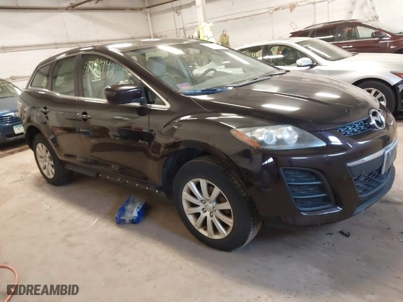 2011 Mazda CX-7 i SV with VIN JM3ER2A55B0381601, listed as a IAAI auction lot 41923942 with 136,771 mi miles. Bid and sale history available at carsss.com. Image 1.
