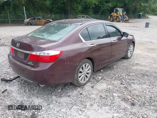 2015 Honda Accord Touring with VIN 1HGCR3F9XFA010985, listed as a IAAI auction lot 42400903 with 231,607 mi miles and . Bid and sale history available at DreamBid. Image 4.