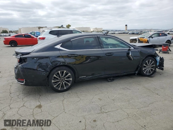 2021 Lexus ES 300h z VIN 58ADA1C12MU006944, wystawiony jako Copart lot #54704865 z przebiegiem 77 186 mil mil oraz Szkoda całkowita • Salvage title. Historia ofert i sprzedaży dostępna na DreamBid. Obrazek 3.
