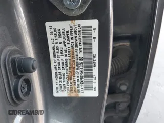 2014 Honda Civic Sedan LX with VIN 19XFB2F59EE026159, listed as a IAAI auction lot 42040655 with 104,190 mi miles. Bid and sale history available at carsss.com. Image 9.