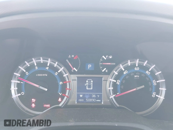 2018 Toyota 4Runner SR5 z VIN JTEZU5JR6J5166948, wystawiony jako IAAI lot #41625523 z przebiegiem 50 890 mil mil oraz . Historia ofert i sprzedaży dostępna na DreamBid. Obrazek 7.