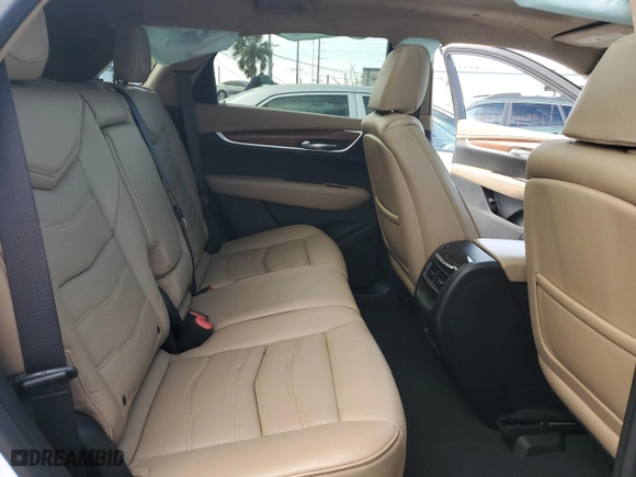 2017 Cadillac XT5 Platinum AWD with VIN 1GYKNFRS8HZ118378, listed as a Copart auction lot 89376565 with 33,792 mi miles and Salvage Title. Bid and sale history available at carsss.com. Image 11.