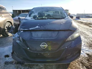 2025 Nissan LEAF SV Plus with VIN 1N4CZ1CV8SC559142, listed as a Copart auction lot 89408495 with 2,213 mi miles and Salvage Title. Bid and sale history available at carsss.com. Image 5.